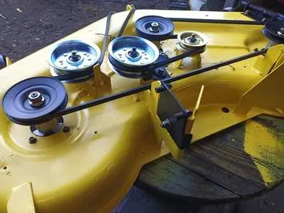 belt diagram for john deere l130